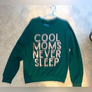 Sweetees women’s gold glitter and green cool moms never sleep sweatshirt size s